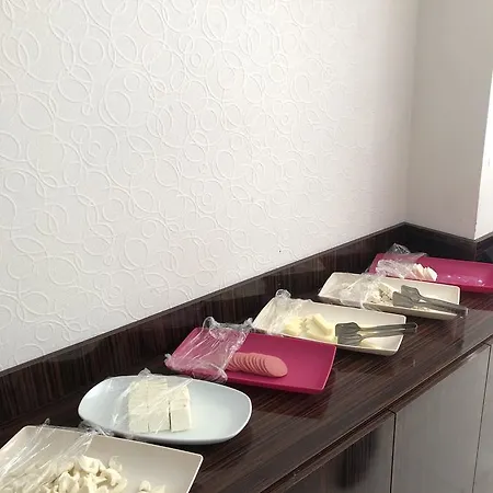 Arinna Park Hotell 2*